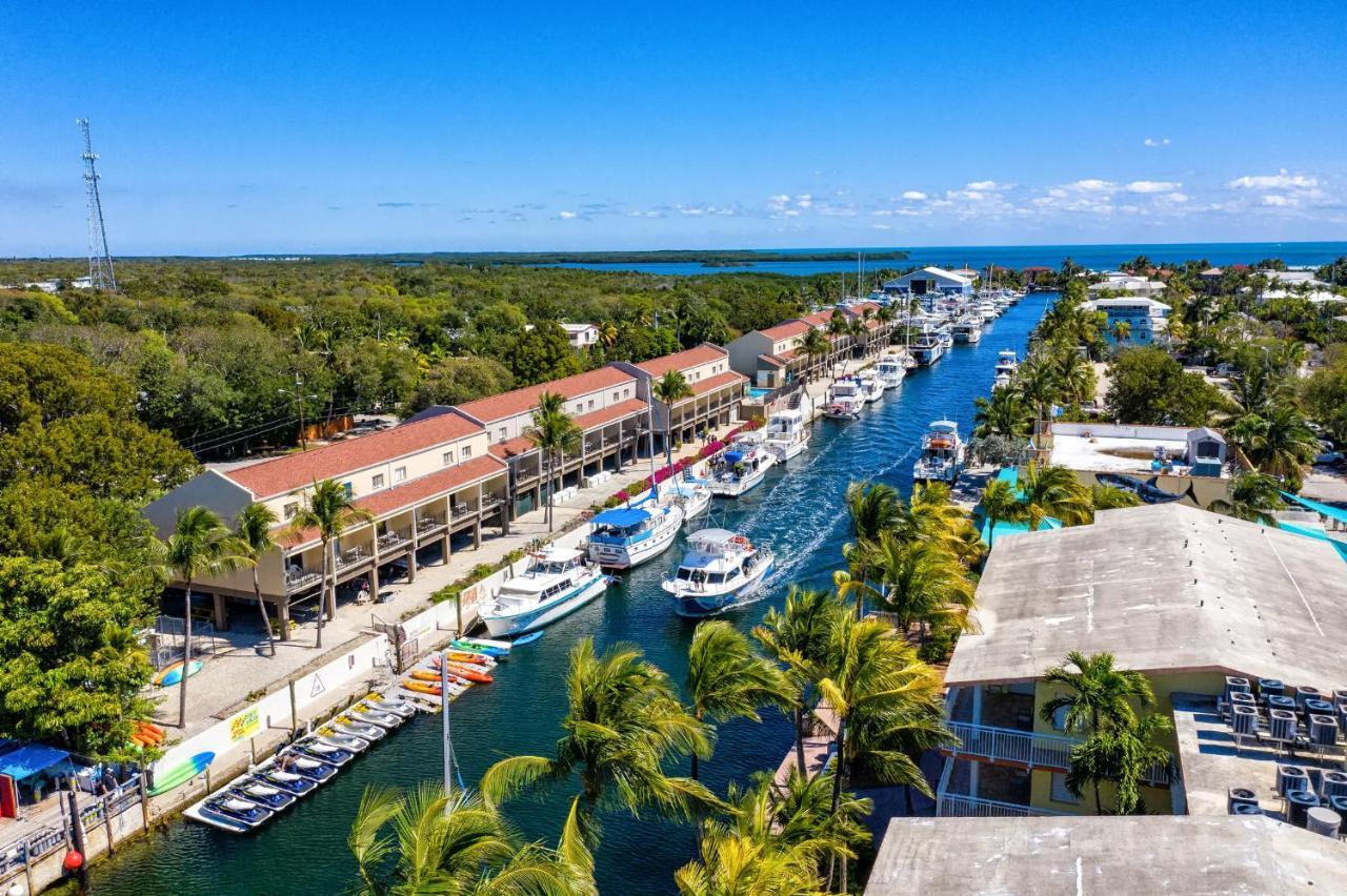 Waterside Suites And Marina Key Largo Bagian luar foto