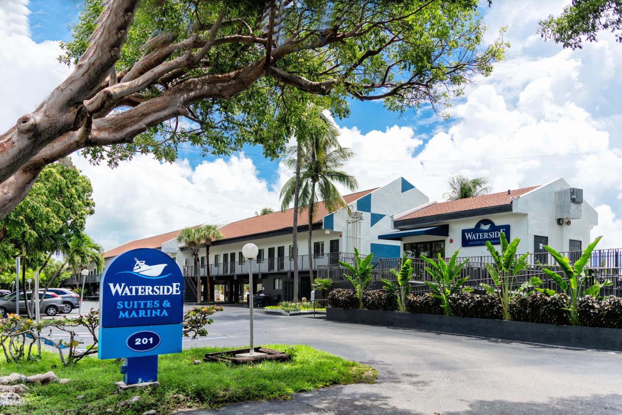 Waterside Suites And Marina Key Largo Bagian luar foto