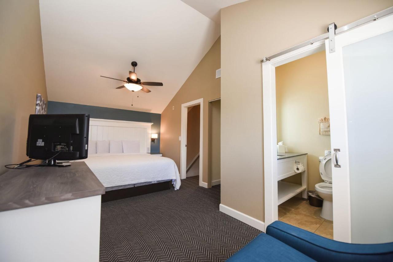 Waterside Suites And Marina Key Largo Bagian luar foto